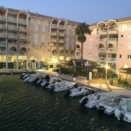 Appart Jl Port Frejus Exterior photo