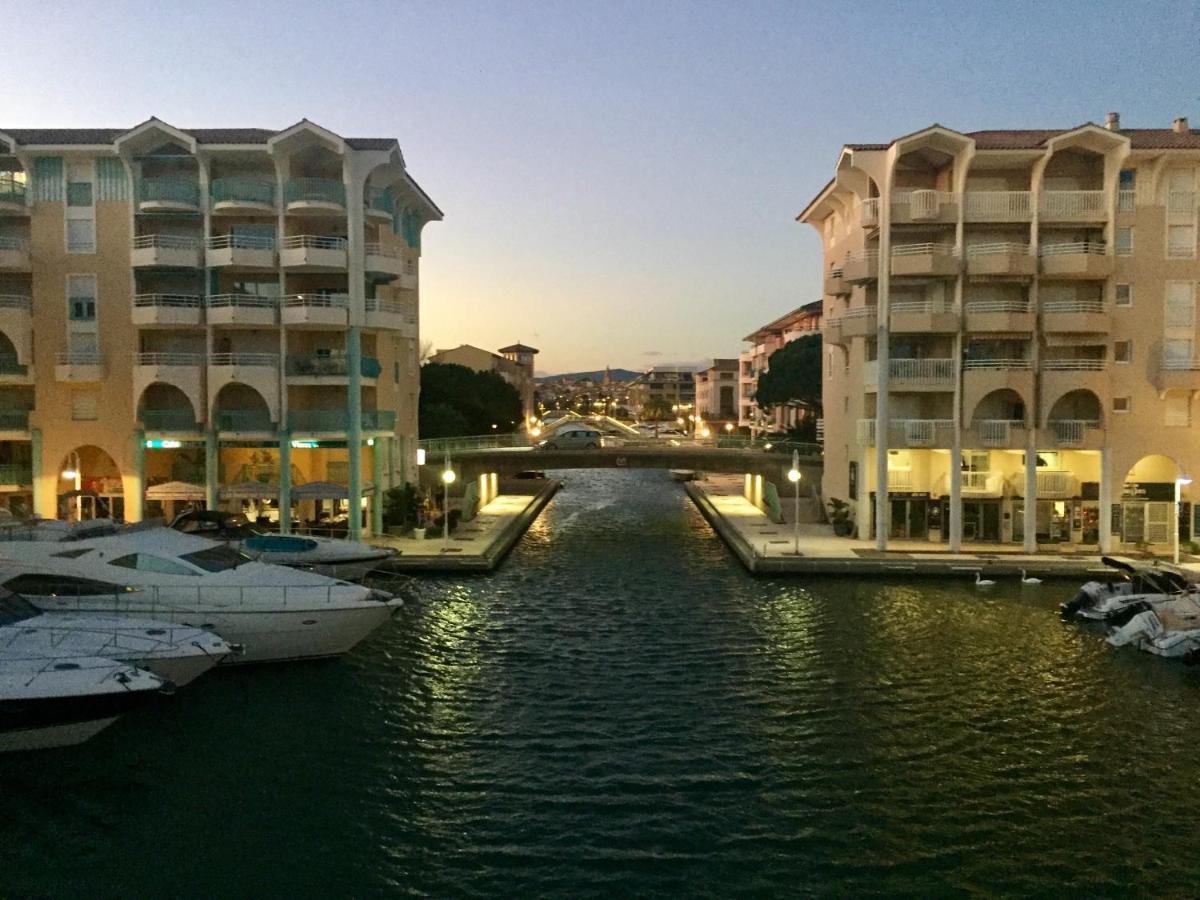 Jl Port Apartment Frejus