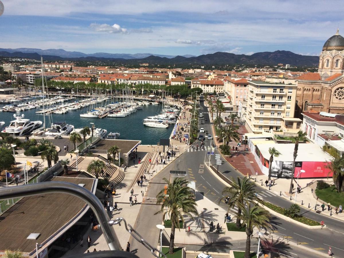 Jl Port Apartment Frejus
