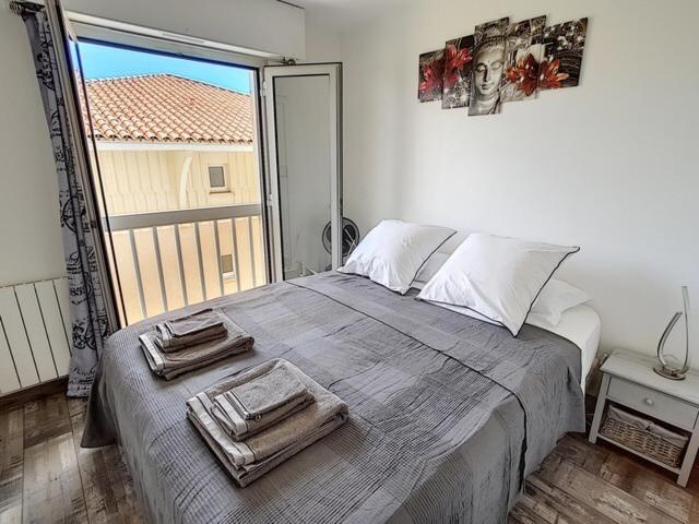 Jl Port Apartment Frejus