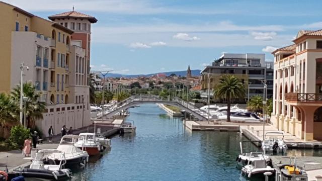 Apartment Jl Port