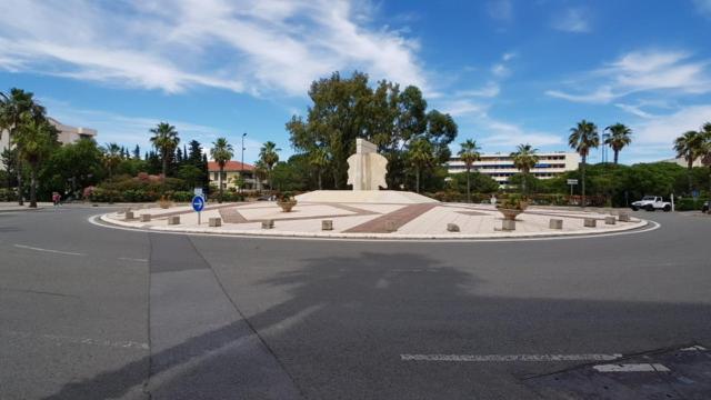 Jl Port Frejus