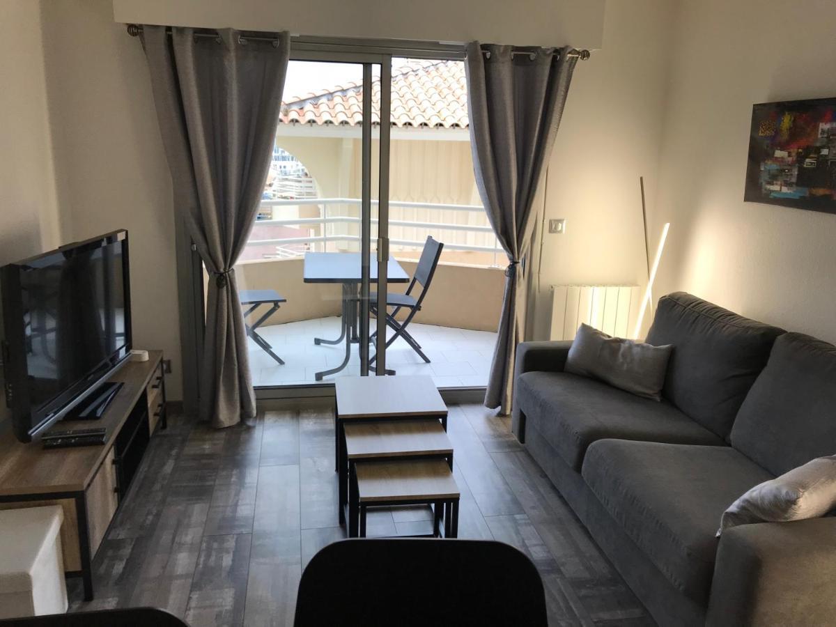 Apartment Jl Port Frejus
